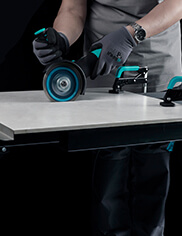 Tiler using Large Format Tile Tool by BIHUI